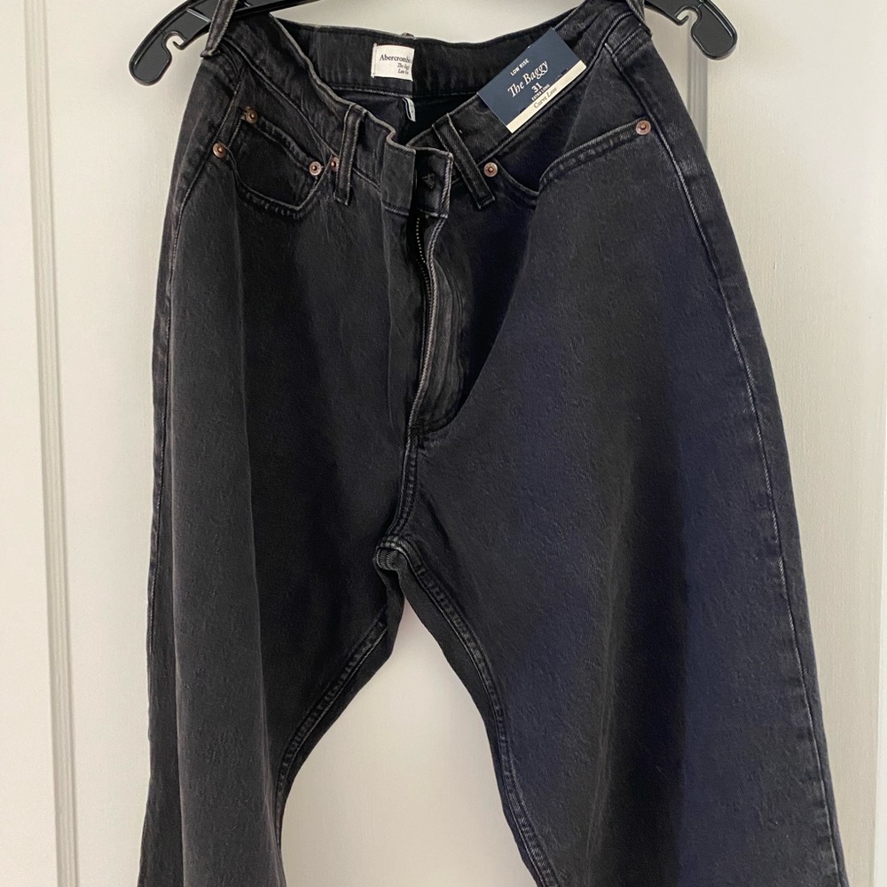 Abercrombie & Fitch Black Relaxed Women's Jeans